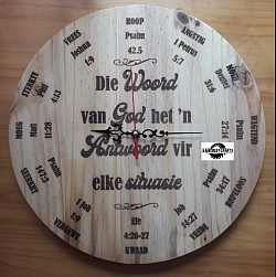 #sawdust, #sawdustcrafts, #trays, #woodentrays, #handmadetrays, #specialtrays, #cuttingboards, #servingtrays, #clock